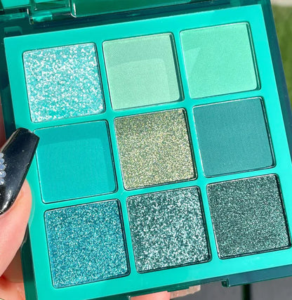 INSFANY Vivid Purple Eyeshadow Palette (9 Shades)